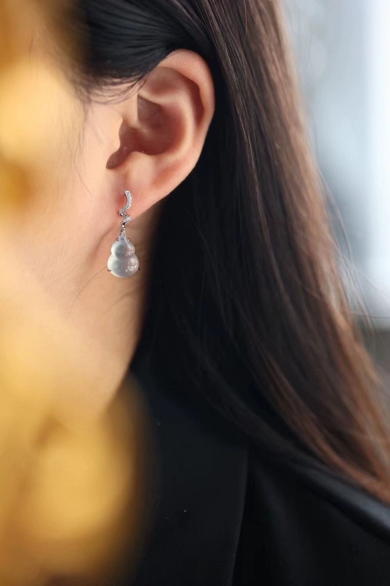 Qeelin Earrings